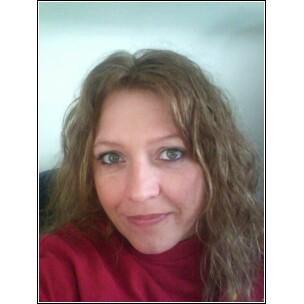 Cassandra Wells Photo 29