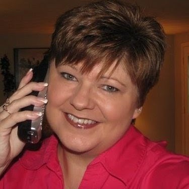 Sue Steele Photo 9