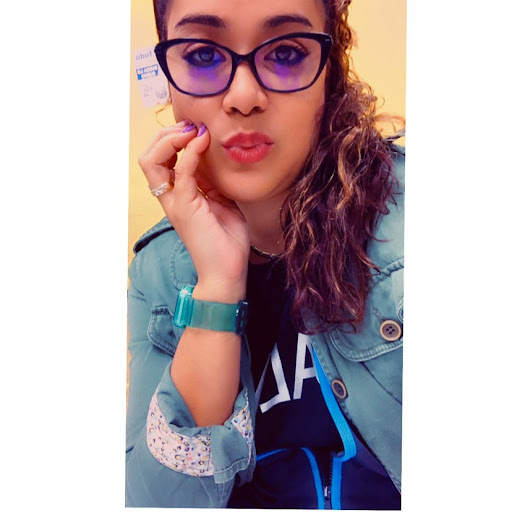 Brenda Escobar Photo 29
