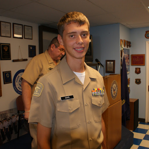 Devin Davis Photo 42