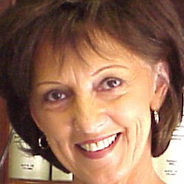 Janelle Peterson Photo 17