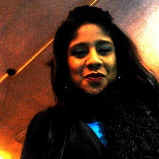 Victoria Rojas Photo 13