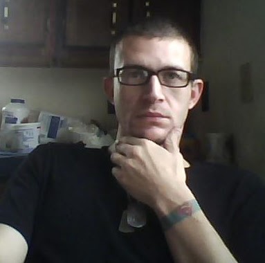 Derek Wells Photo 25