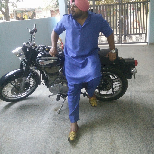 Tejinder Singh Photo 13