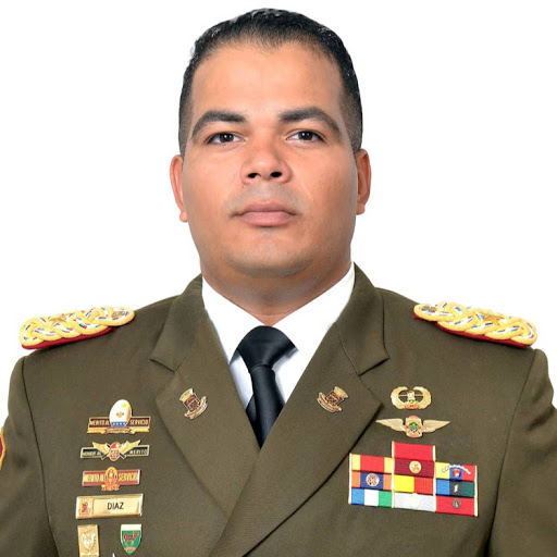 Leonardo Diaz Photo 33