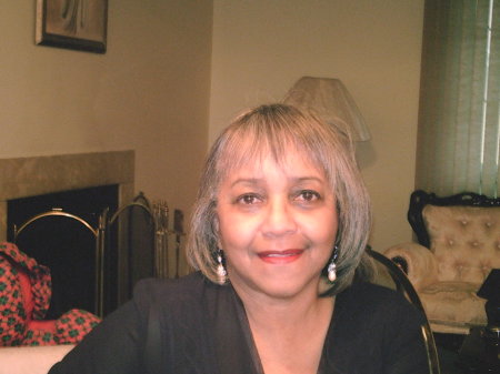 Evelyn Williams Photo 11