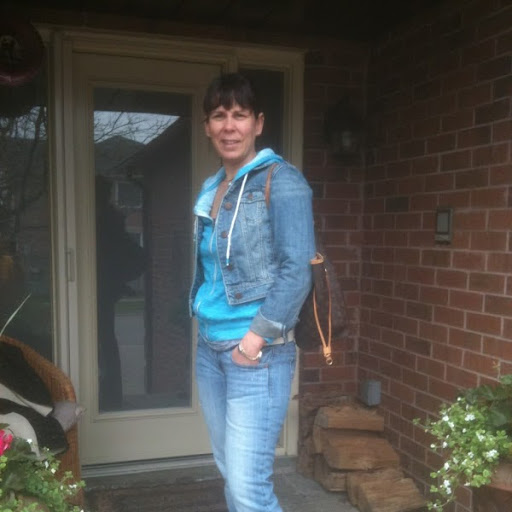 Joanne Martins Photo 5