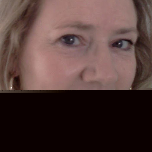 Anne Morton Photo 8