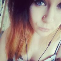 Katherine Davies Photo 21