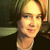 Laura Robertson Photo 19