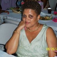 Leslie Charles Photo 37