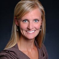 Rebecca Peterson Photo 25