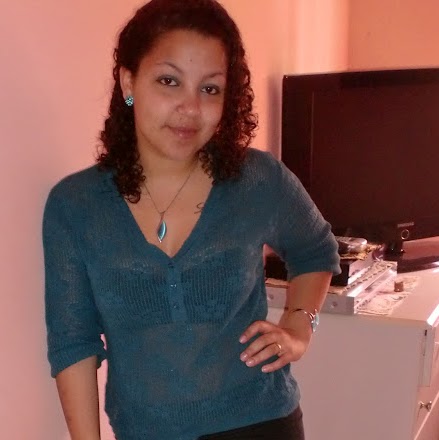 Janice Gomes Photo 7