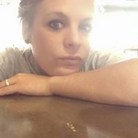 Danielle Kelly Photo 19