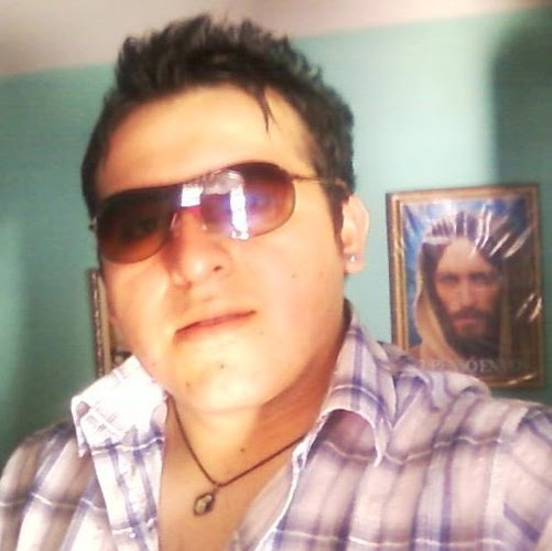 Humberto Martinez Photo 31