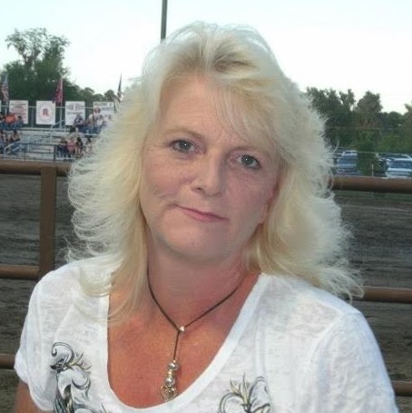 Melissa Simpson Photo 40