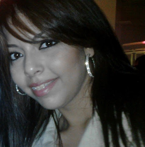 Nancy Luna Photo 37