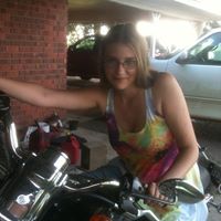 Hollie Mcdaniel Photo 8