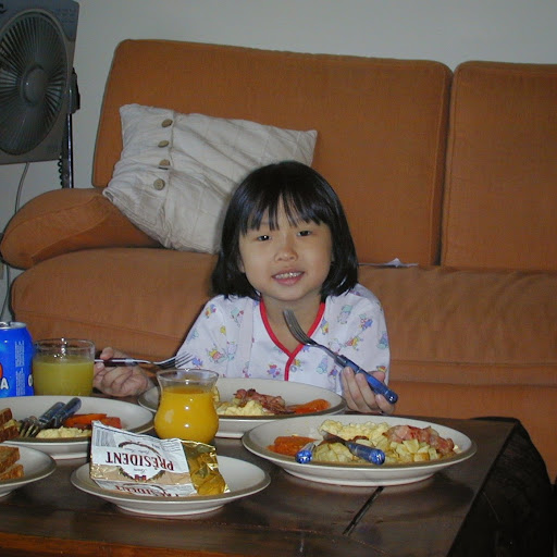 Joyce Lim Photo 14