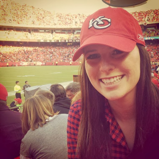Caroline Sweeney Photo 7