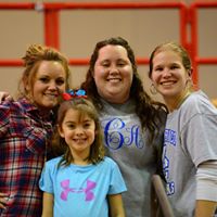 Holly Teasley Photo 5