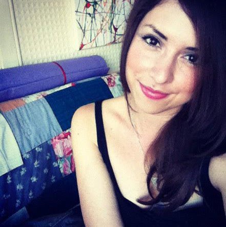 Aimee Sharp Photo 29