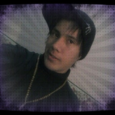 Alejandro Gamez Photo 12