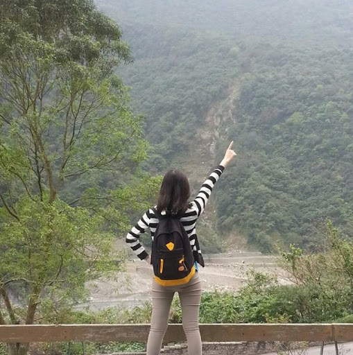 Yun Lu Photo 8