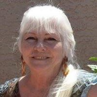 Elizabeth Flanigan Photo 9