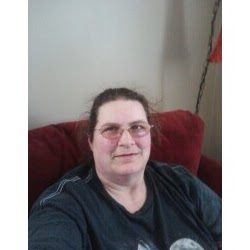 Rose Matthews Photo 24
