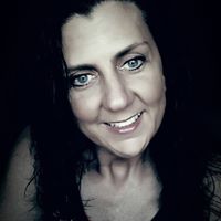 Kirstin Bradshaw Photo 4
