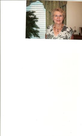 Marilyn Nichols Photo 18