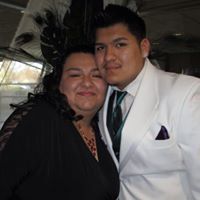 Veronica Benitez Photo 14