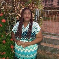 Joanne Roberts Photo 31