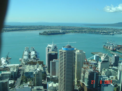 James Batchelor Photo 14