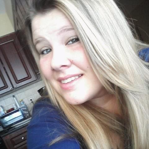 Samantha Perry Photo 46
