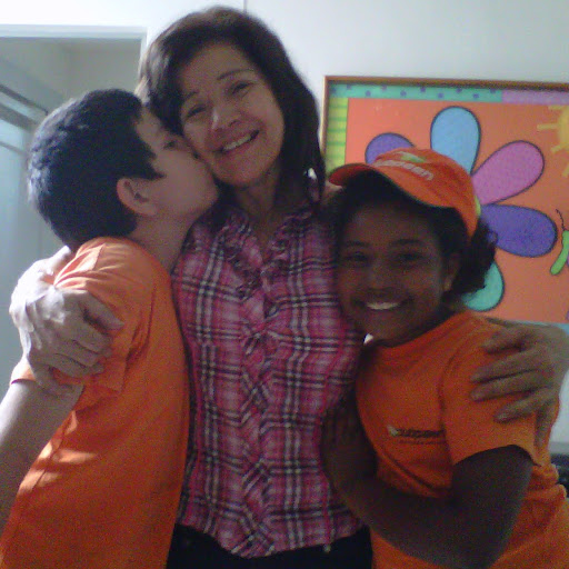 Consuelo Sanchez Photo 9
