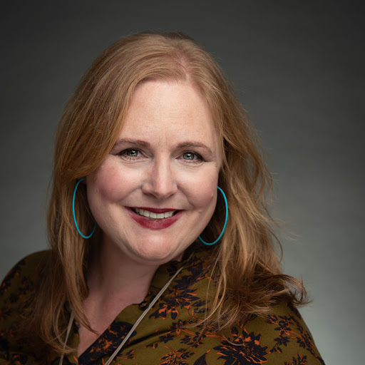 Anna Andrews Photo 44
