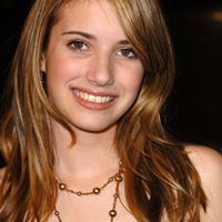 Emma Roberts Photo 22