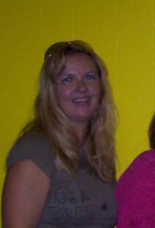 Becky Moore Photo 21