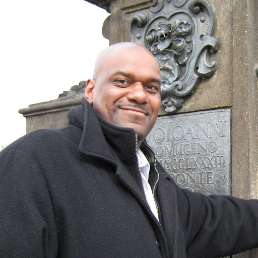 Marc Watson Photo 17