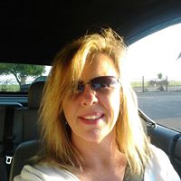 Lisa Upton Photo 10
