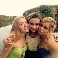Shelby Russell Photo 8