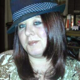 Elizabeth Terry Photo 37
