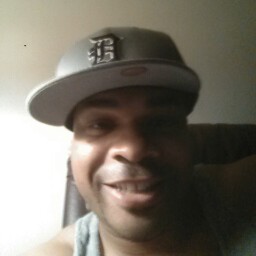 Marcus Griggs Photo 30