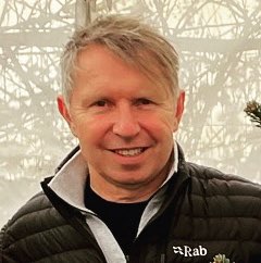 Peter Davies Photo 24