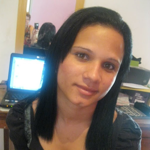 Elizabeth Schultz Photo 40