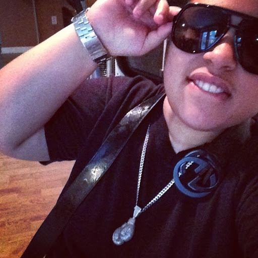 Erica Delvalle Photo 6