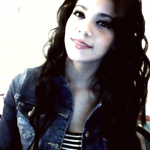 Daisy Aguilar Photo 15
