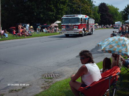 Linda Burns Photo 40